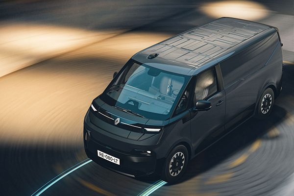 Uusi Renault Trafic E-Tech electric havainnollistaa kääntöympyrää.