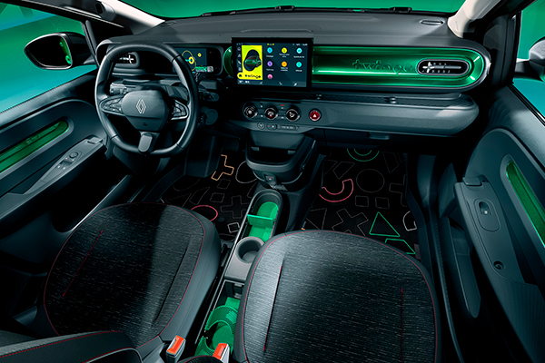 Renault Twingo E-Tech electricin ohjaamo.