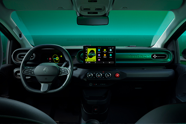 Renault Twingo E-Tech electric ohjaamo sisältä kuvattuna.